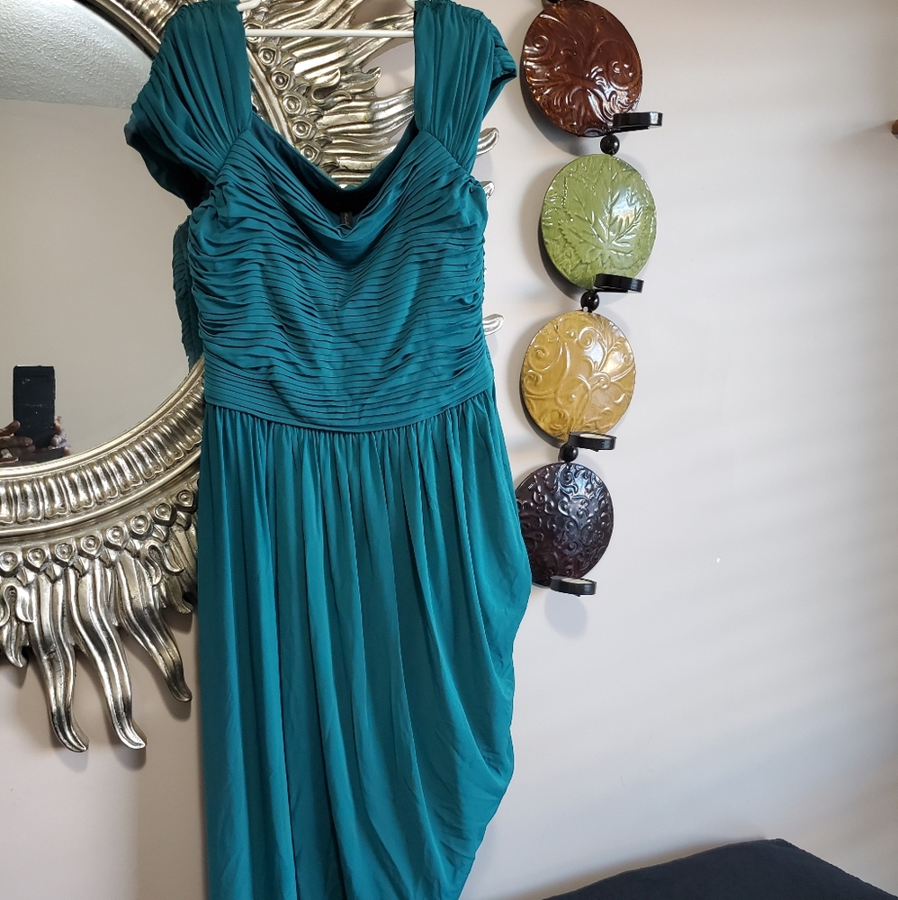 BCBG DRESS.